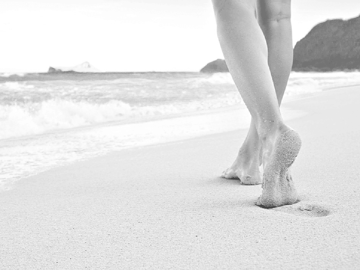  Várices: consejos para cuidar la salud de  las piernas mientras se disfruta de la playa