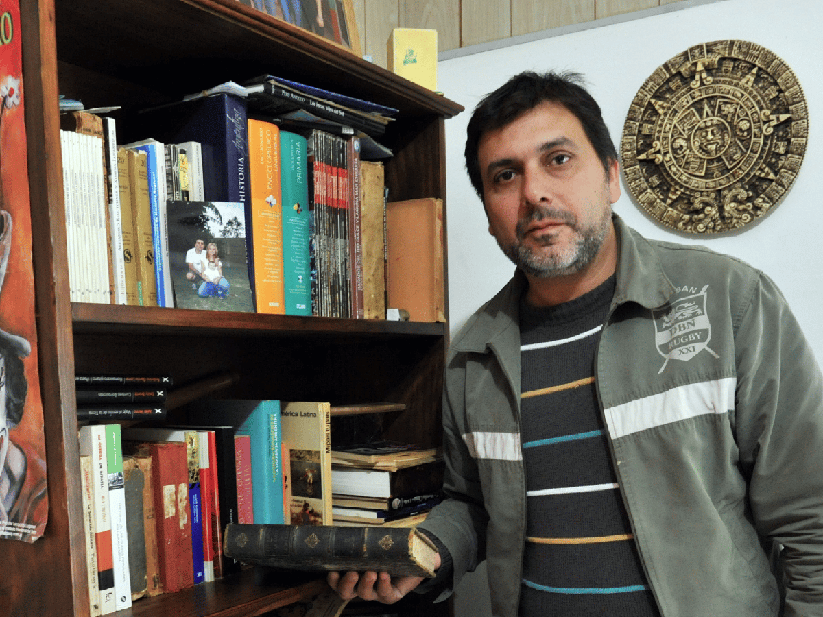 Ezequiel Blanda, el vendedor de libros viejos  