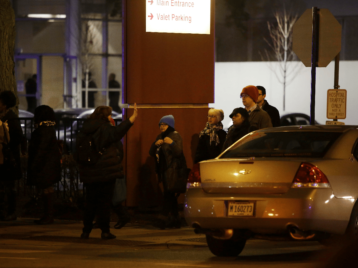 Varios heridos en tiroteo cerca de hospital de Chicago