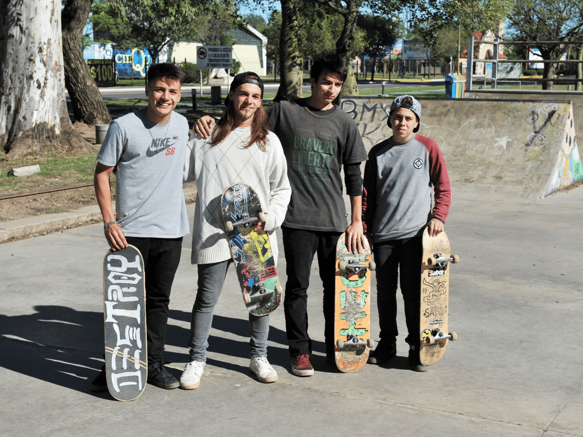 Skaters locales se destacaron  en competencia en Córdoba   