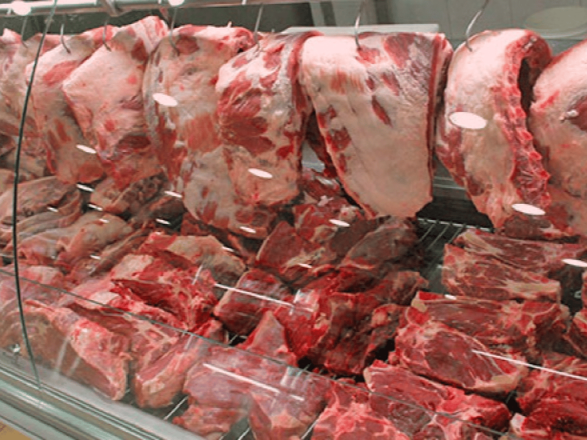 Carniceros advirtieron que será "muy difícil" vender asado a $149 pesos