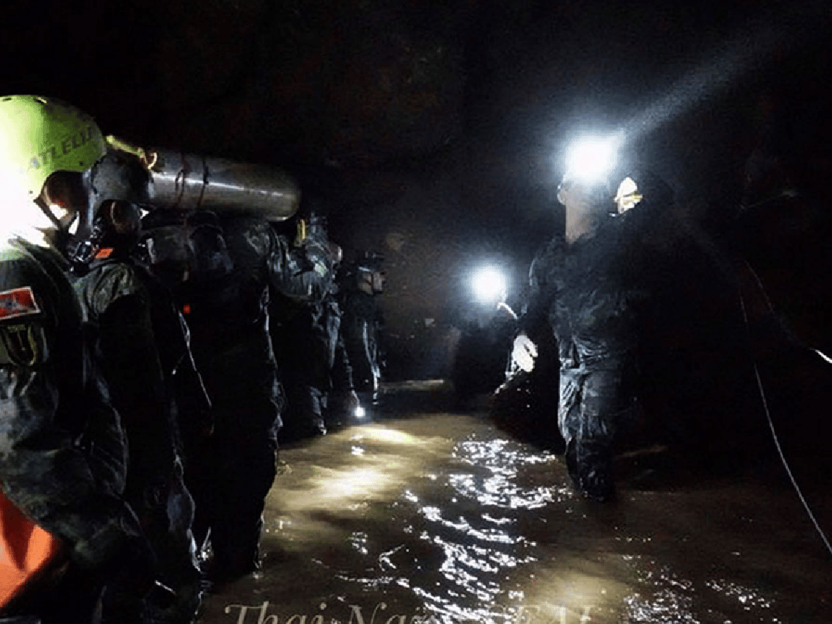 Tailandia: un buzo murió en el operativo de rescate de los niños en la cueva