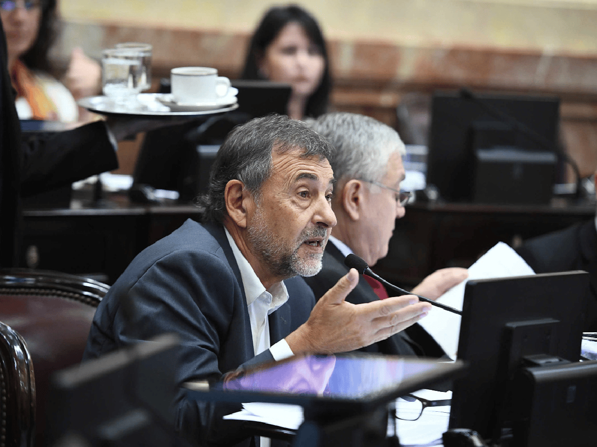 El senador Caserio renunció a la presidencia del Partido Justicialista de Córdoba
