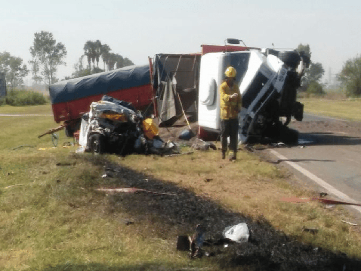 Accidente fatal en Ruta 34: tres muertos 