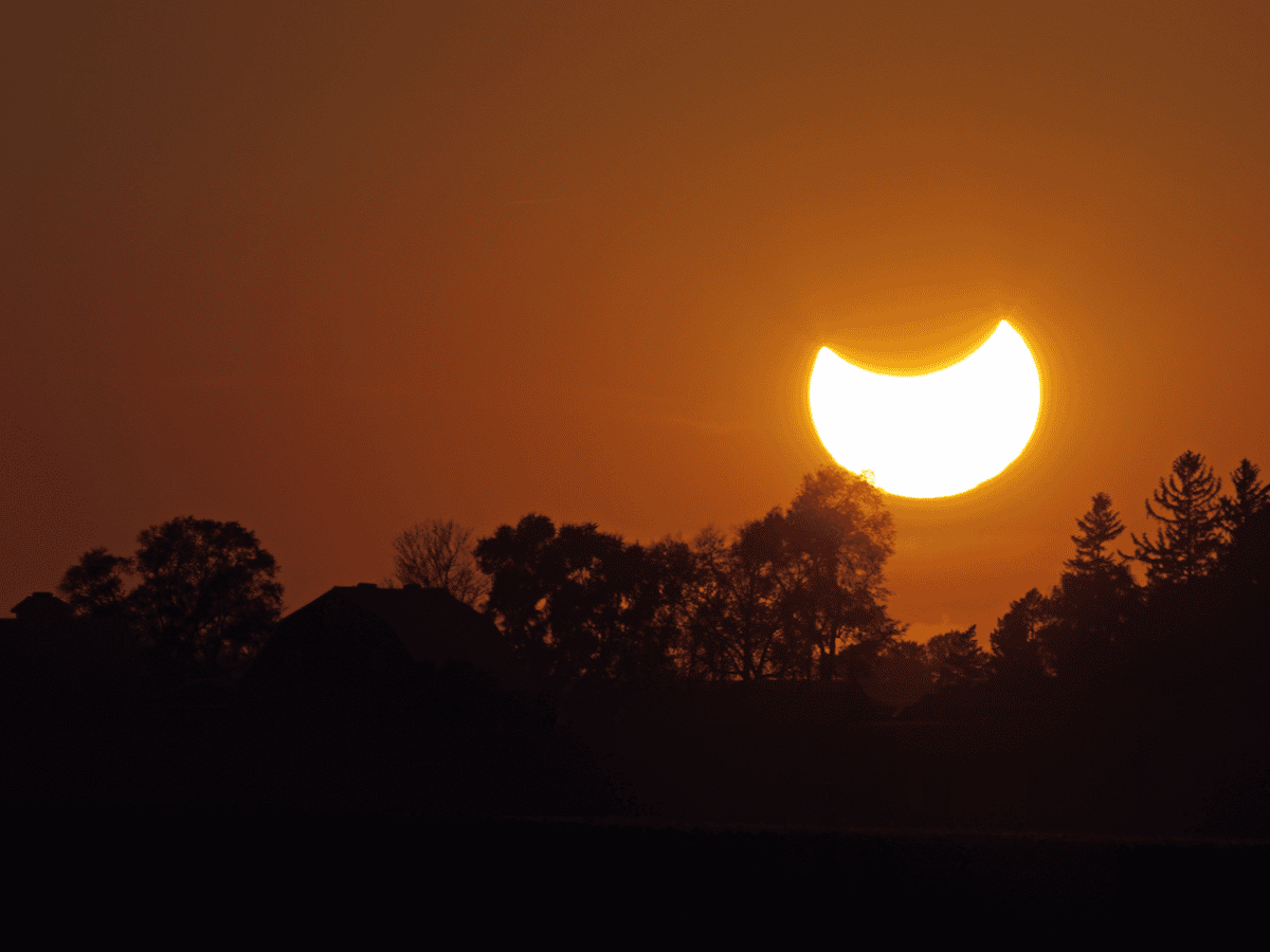 Eclipse solar, un gran programa para este domingo en el Centro Cívico  