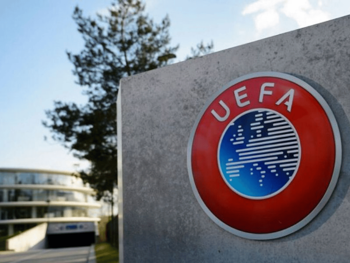 La Uefa no quiere que cancelen las ligas europeas