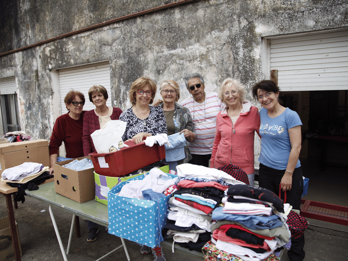 Un grupo de amigas ayudan en Infantia: “Nos llaman las señoras del roperito” 