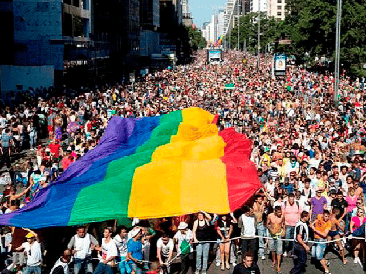Tres millones de personas marcharon contra la homofobia en San Pablo