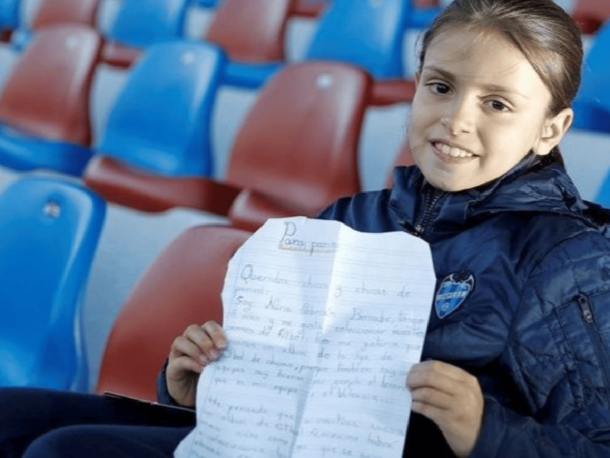 Reclamo viral: una nena le pidió a Panini un álbum de fútbol femenino