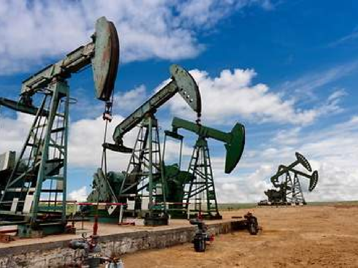 El precio internacional de petróleo subió 20% ante posible acuerdo entre Rusia y la OPEP