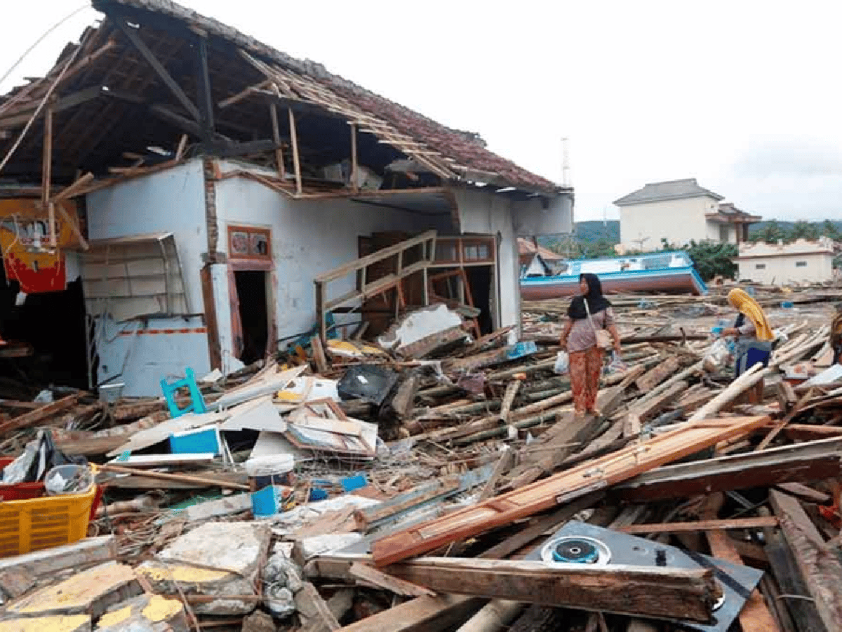 Asciende a 429 la cifra de muertos en Indonesia tras el tsunami