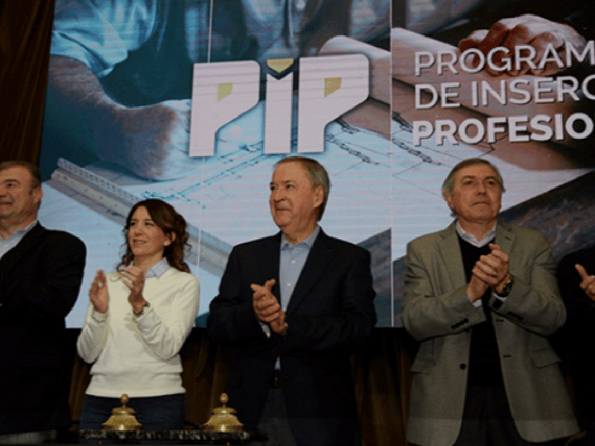 Córdoba lanzó un Programa para la Inserción Profesional