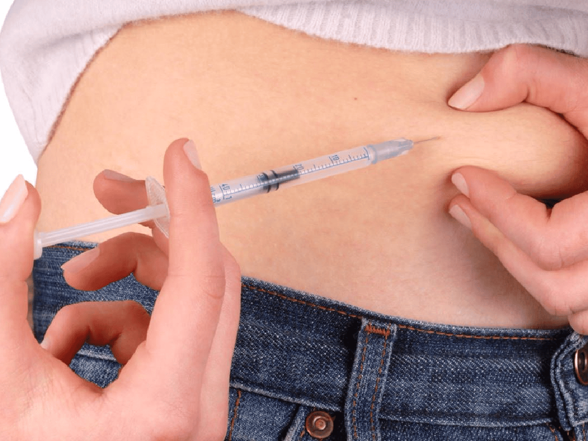 Diabéticos  realizan taller sobre insulinoterapia