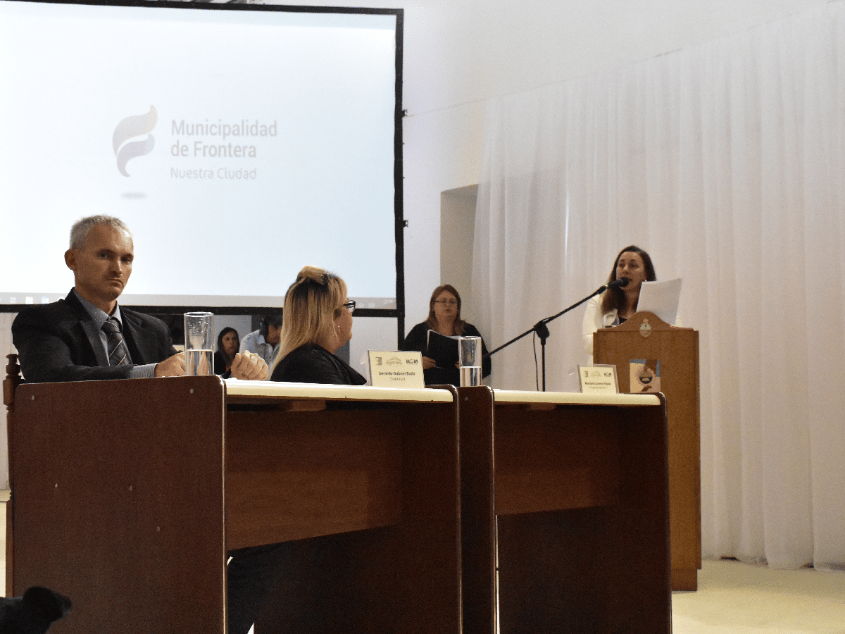 Frontera: sin anuncios rimbombantes,  Civalero inauguró las sesiones del Concejo    