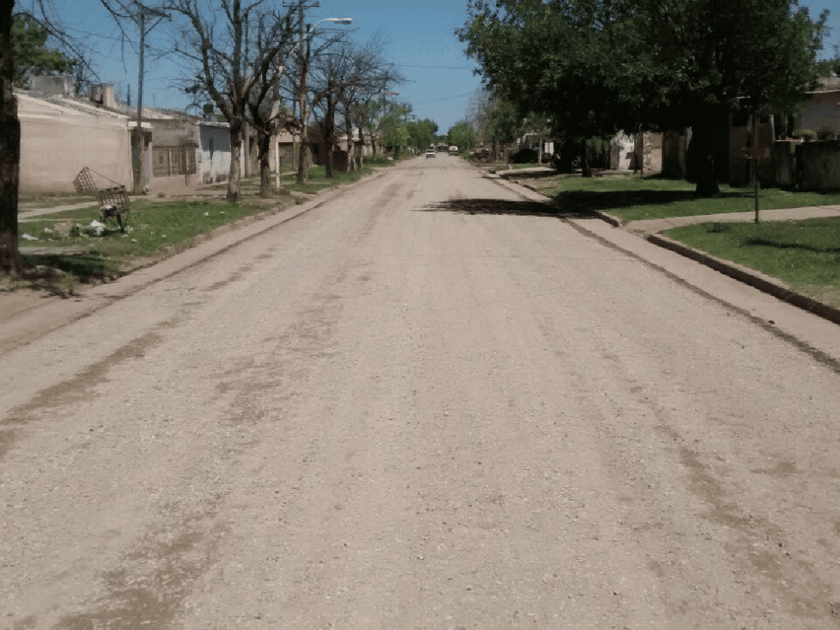 Arreglan calles de tierra   en Frontera     