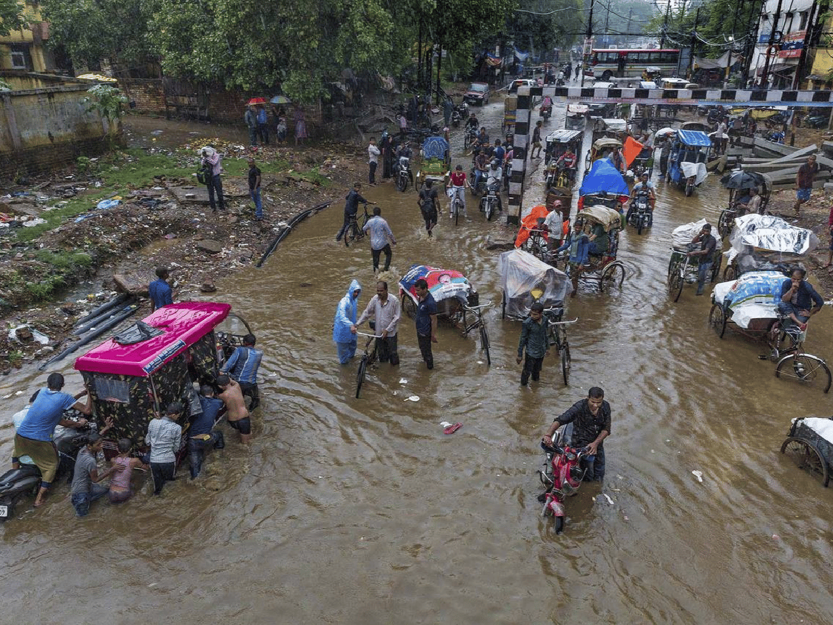 Inundación en India deja más de 160 muertos