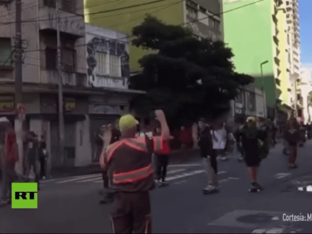 Brasil: Un coche embiste a una multitud en el Día Mundial del Skate (VIDEO)