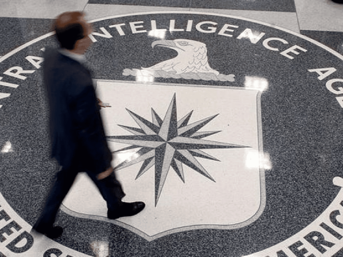 La CIA extrajo a su principal espía de Rusia por miedo a que le delatara Trump