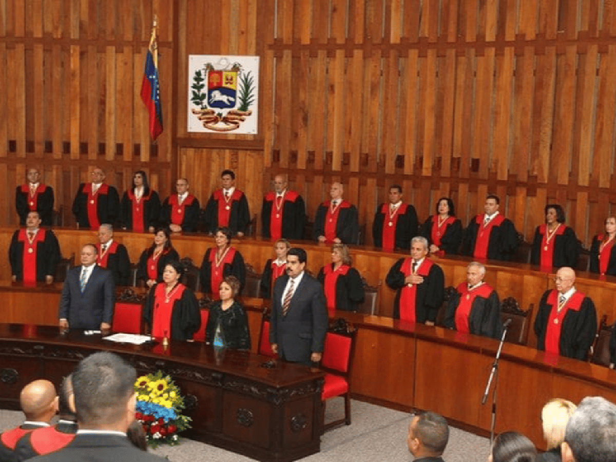 El gobierno de Venezuela puso en funciones una segunda  Corte Suprema 