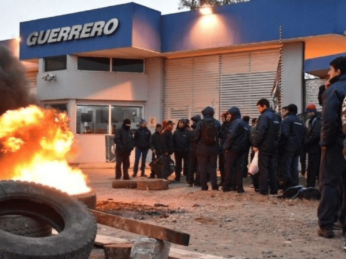 Fábrica de motos Guerrero no abrió sus puertas y hay incertidumbre entre sus 280 trabajadores