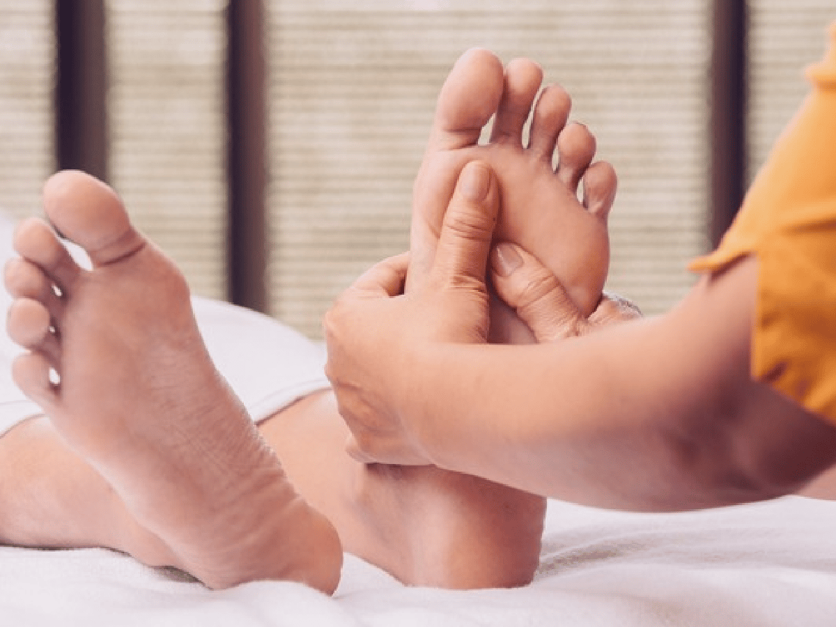 Reflexología: Aliviar el  cuerpo a través de los pies 