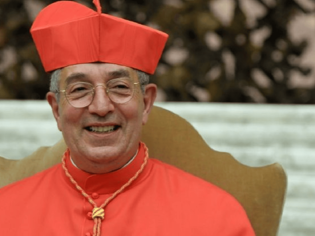 Un cardenal vicario del papa Francisco contrajo coronavirus