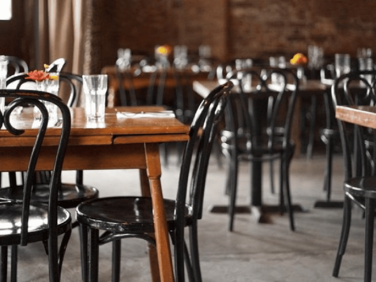Schiaretti anunció las reuniones familiares y la apertura de locales gastronómicos en el interior