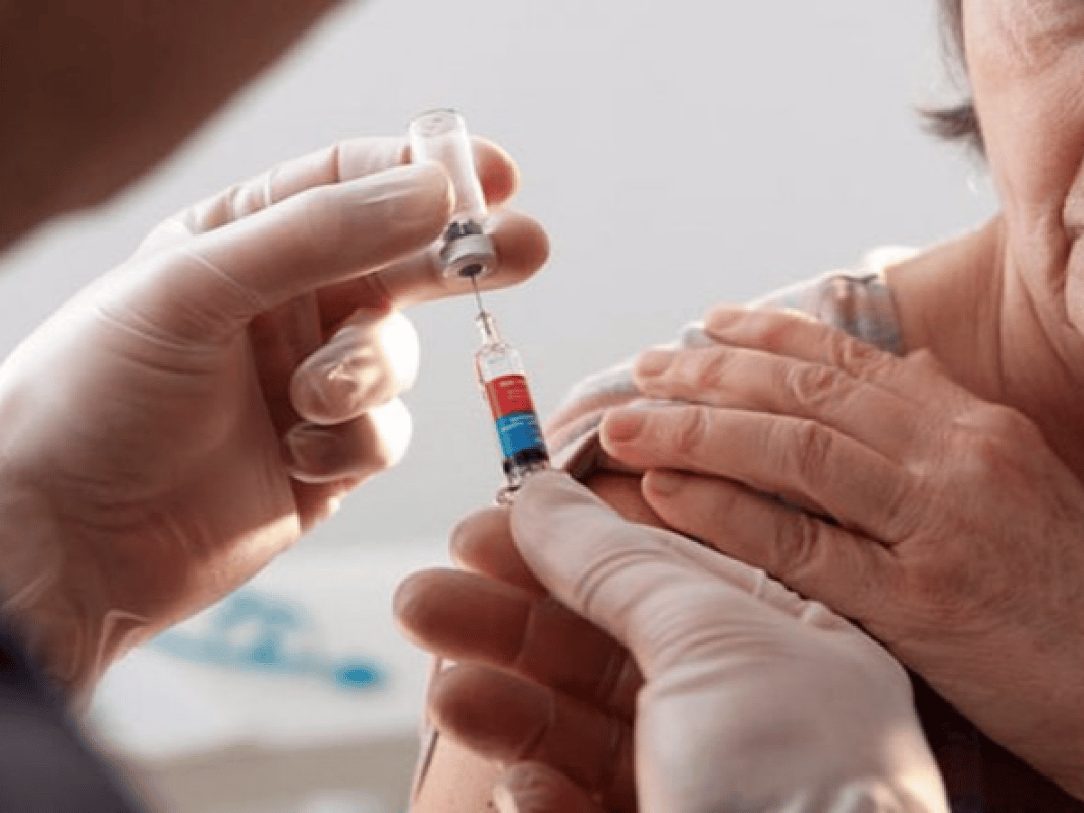 Continúa la campaña de  vacunación gratuita de Pami