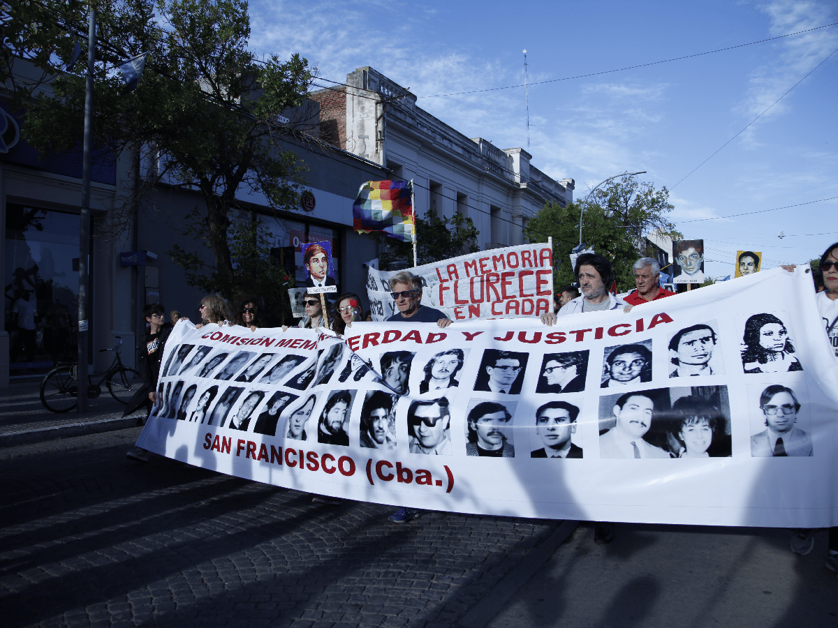 Local marcha La Comisión Memoria, Verdad, Justicia San Francisco repudió el decreto que habilita el "gatillo fácil"