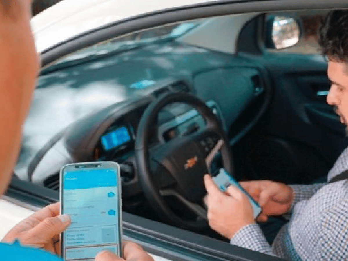 Lanzan una versión digital del registro para conducir que podrá mostrase desde el celular