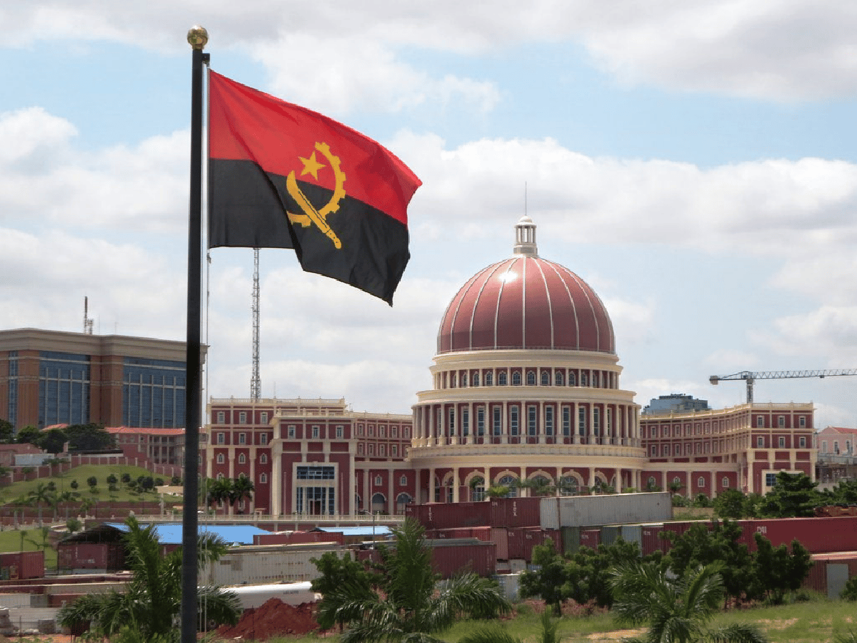 Angola despenalizó la homosexualidad y legalizó el aborto por tres causales