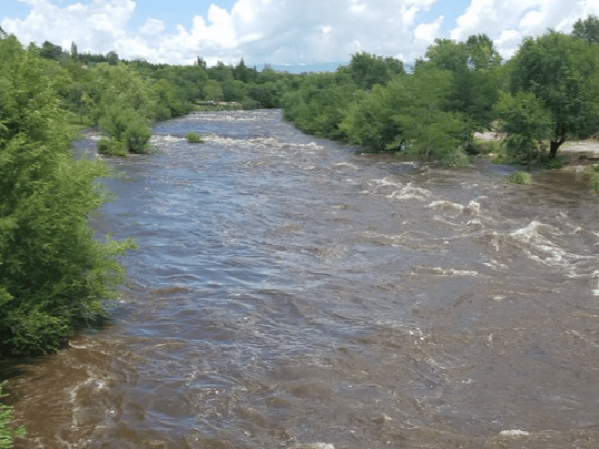 Advierten por crecida de los ríos en el Valle de Calamuchita