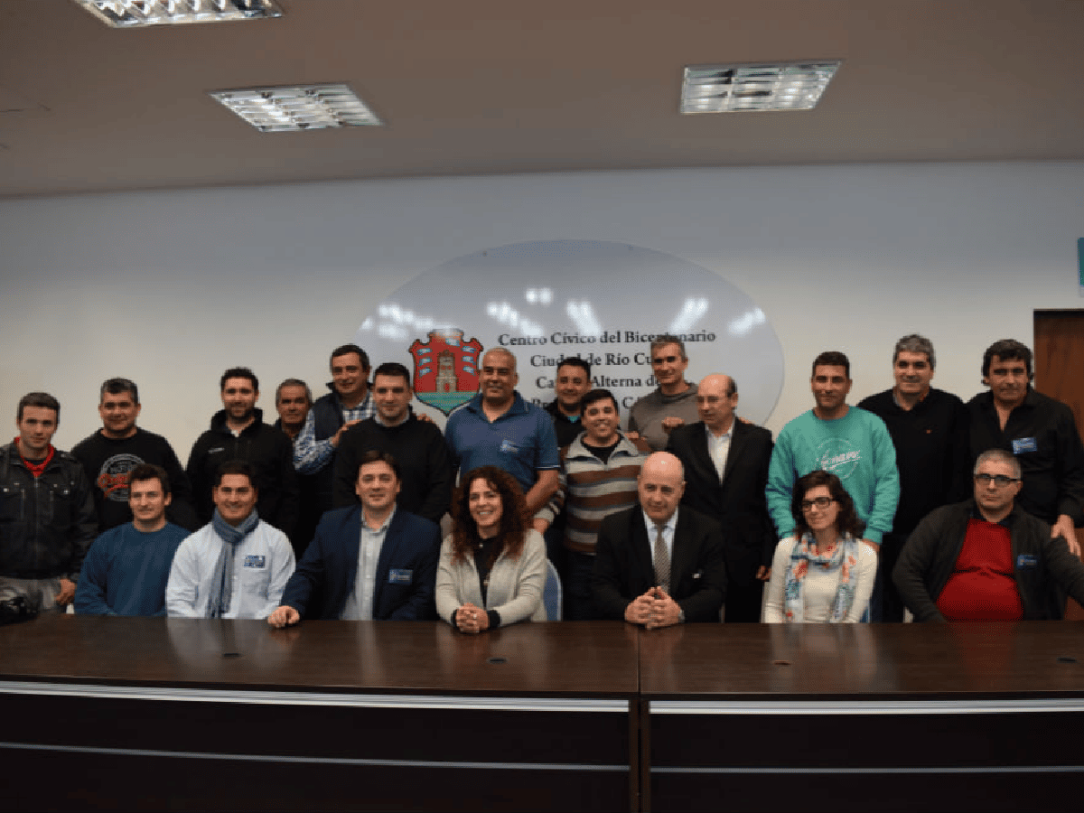 Crean la Asociación Civil de Electricistas de Río Cuarto