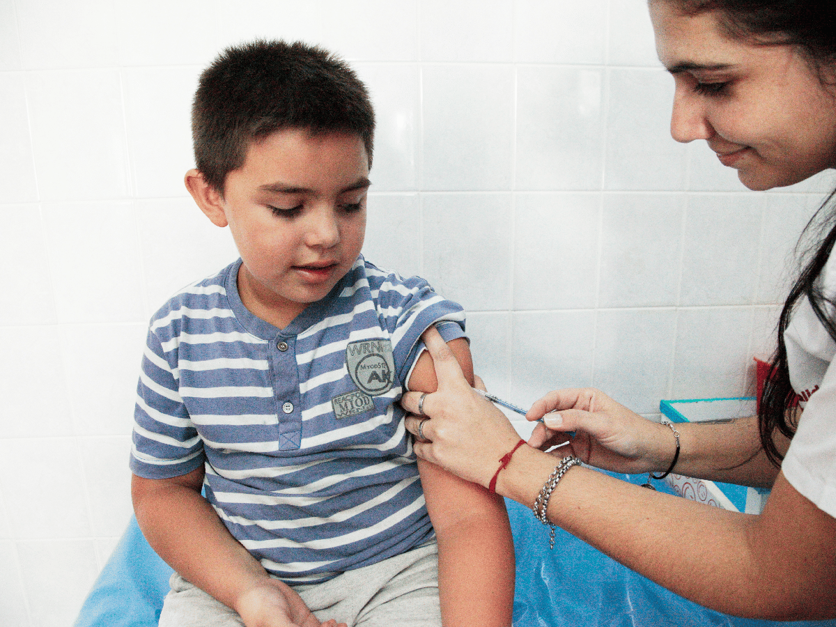 Convocan a vacunarse contra el sarampión para estar más protegidos 