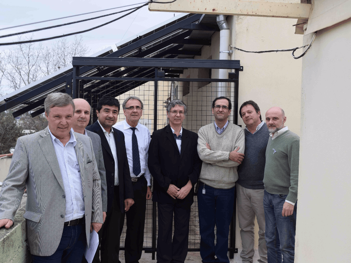 Funcionarios de Epec visitaron  la UTN local interesados en su  experiencia con paneles solares  