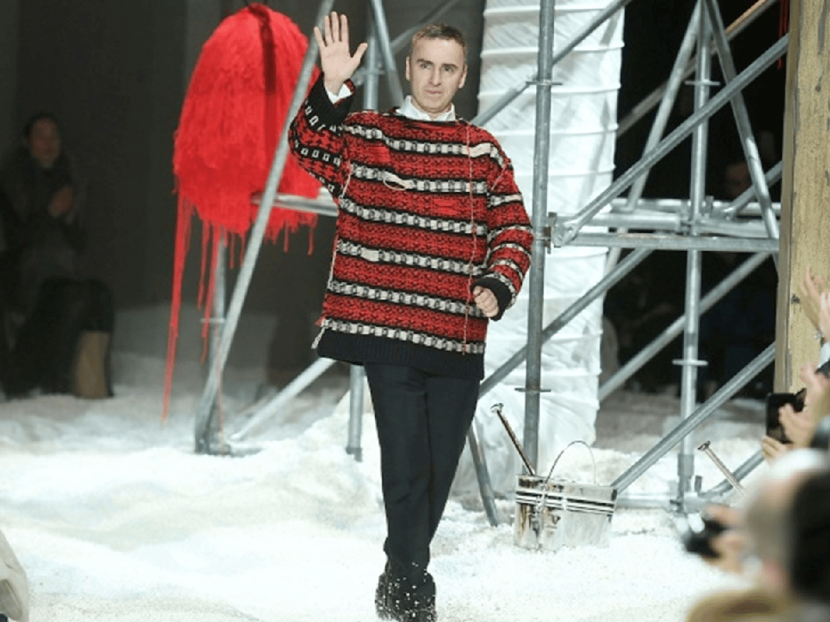 Las razones por las que Calvin Klein dejará de confeccionar alta costura