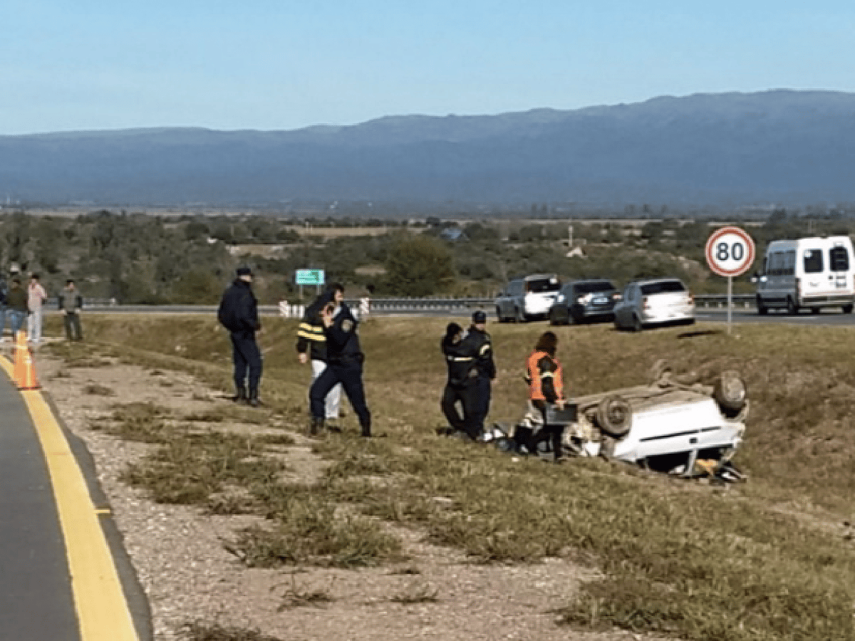 Córdoba: una joven murió en un trágico accidente en ruta 36