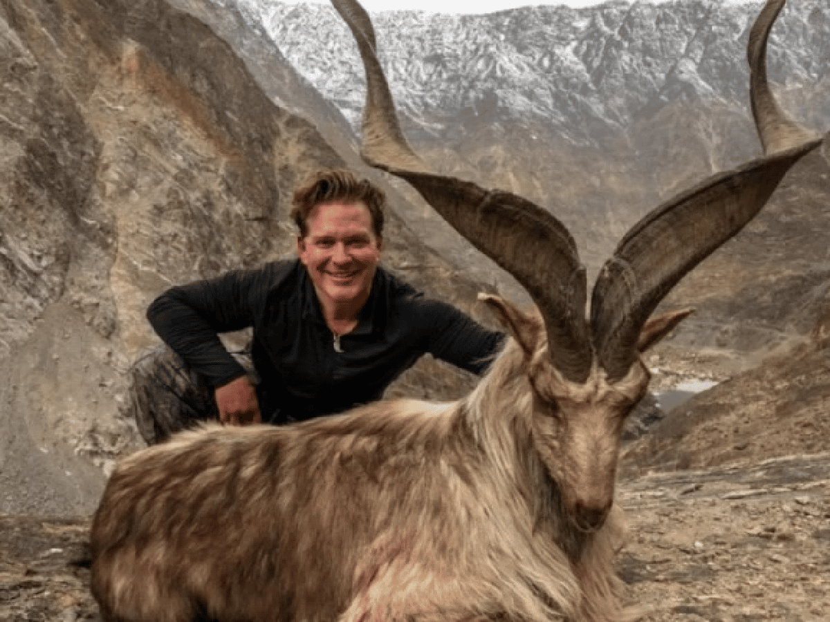 Un turista pagó 110 mil dólares para matar a una cabra en peligro de extinción