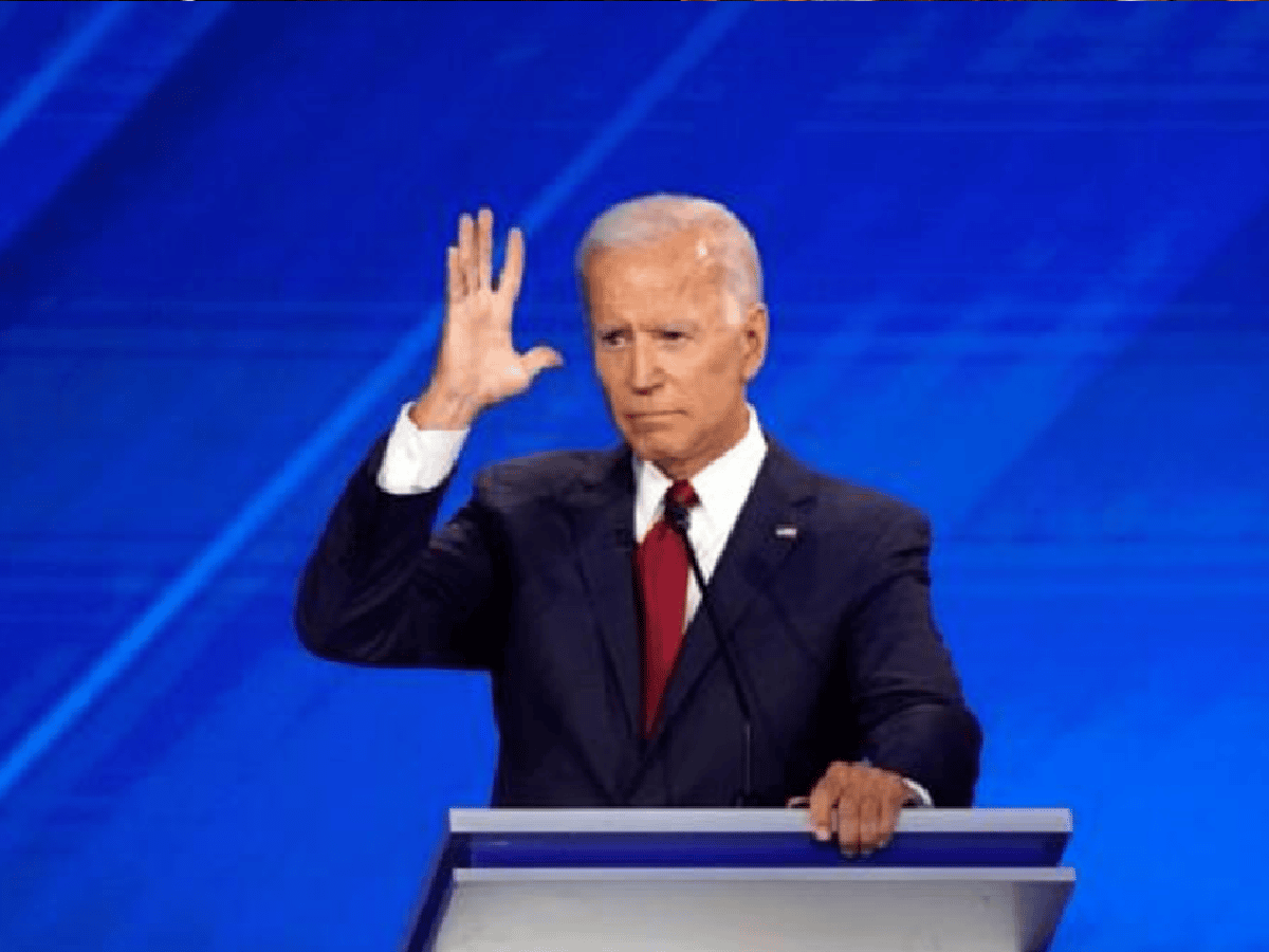 Entre ataques y contraataques, Biden vuelve a tomar el debate demócrata