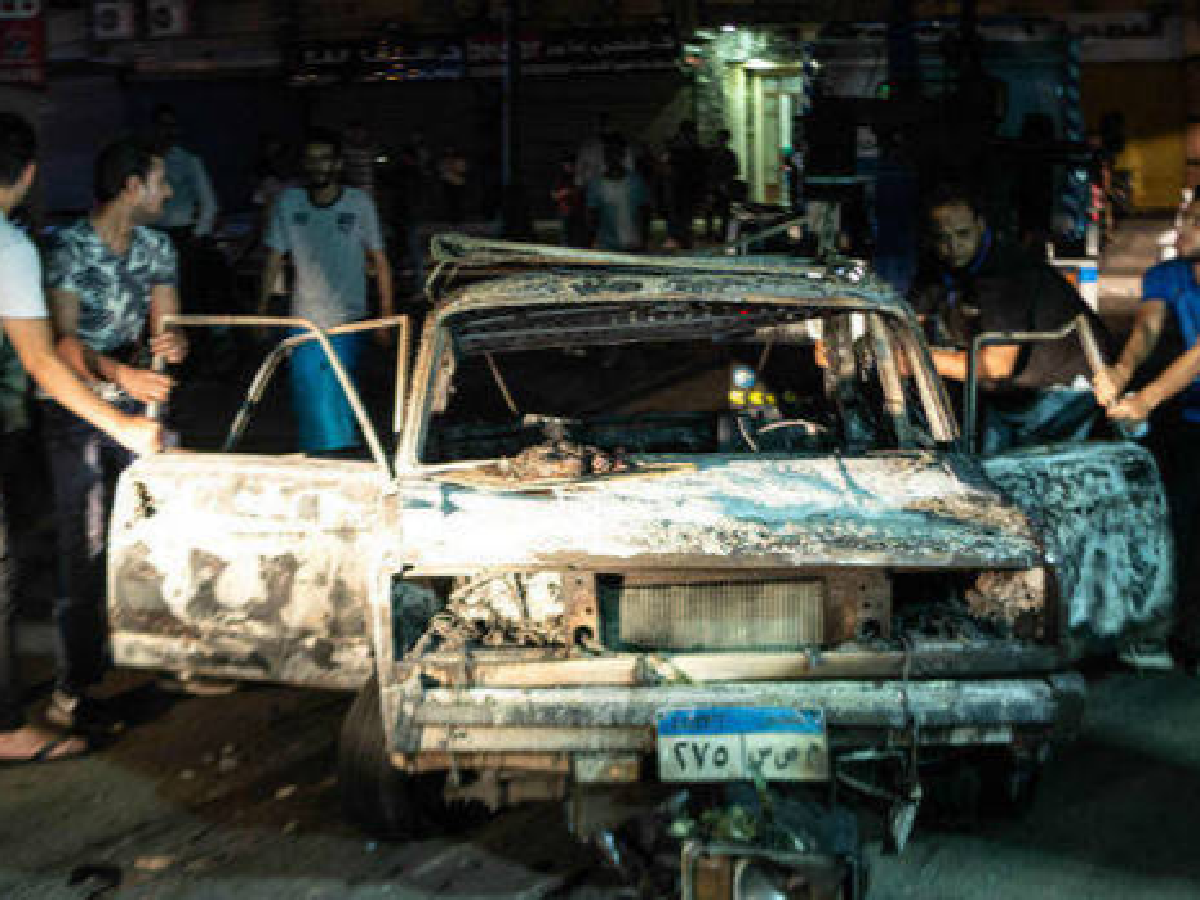 Mueren 19 personas por la explosión de un coche en el centro de El Cairo