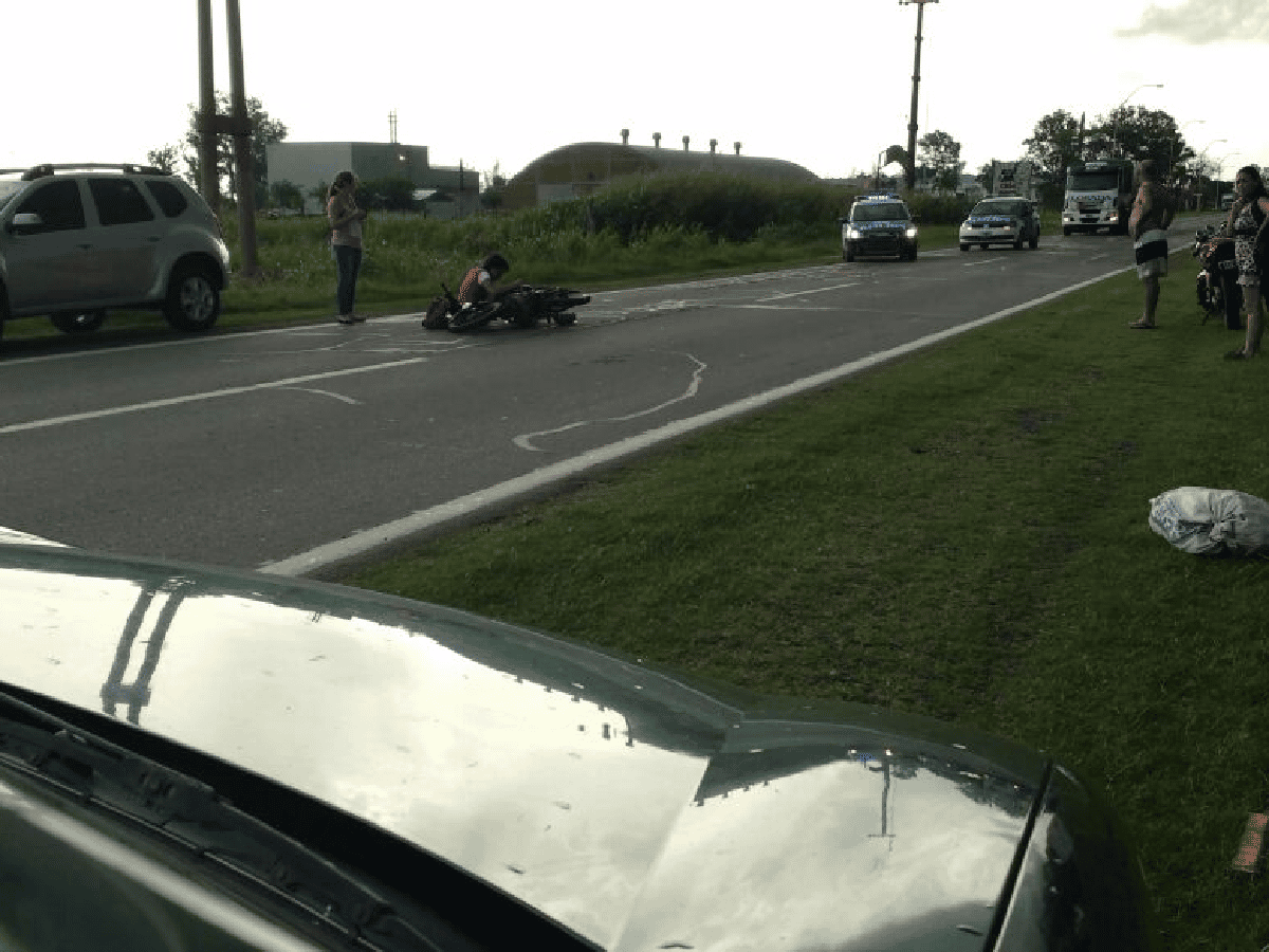 Motociclista lesionada en accidente en Frontera
