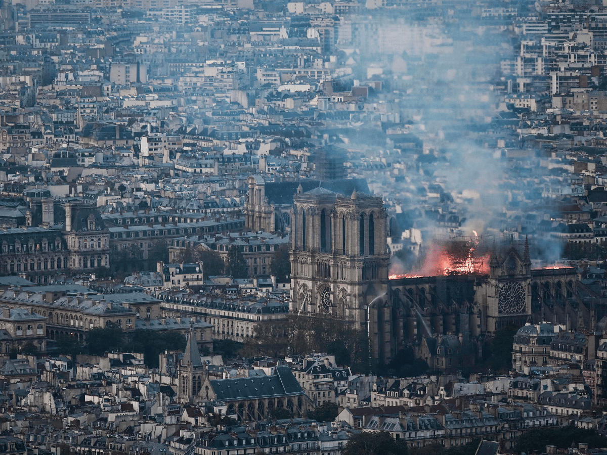 El incendio de Notre Dame da paso al vía crucis de la reconstrucción