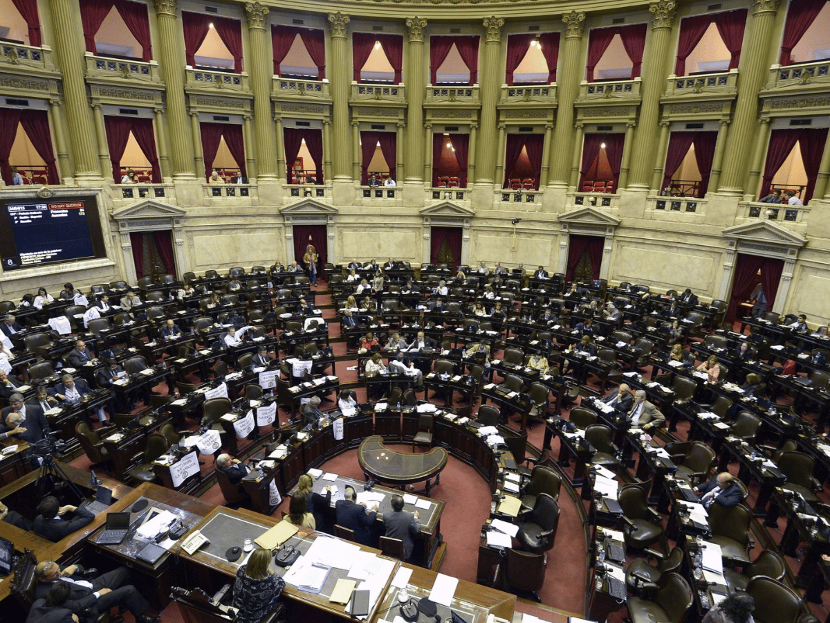 Tras los acuerdos, el paquete de reformas que elaboró el Gobierno pasa el Congreso 