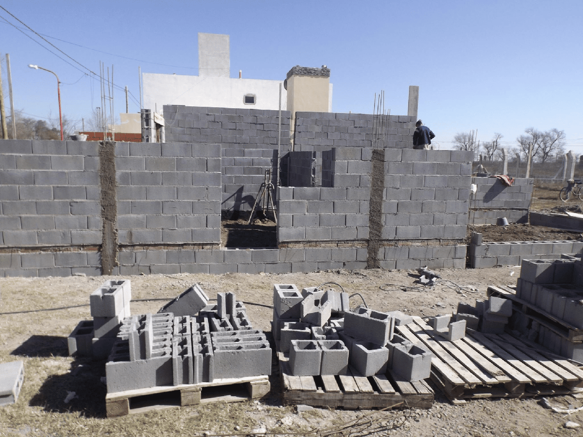 Devoto: avanza la construcción de cuatro viviendas Fomuvi     