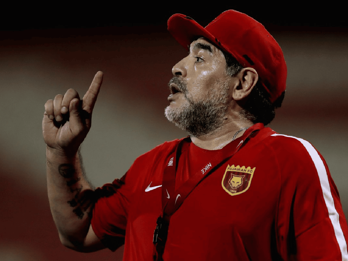 Maradona dirigirá en México