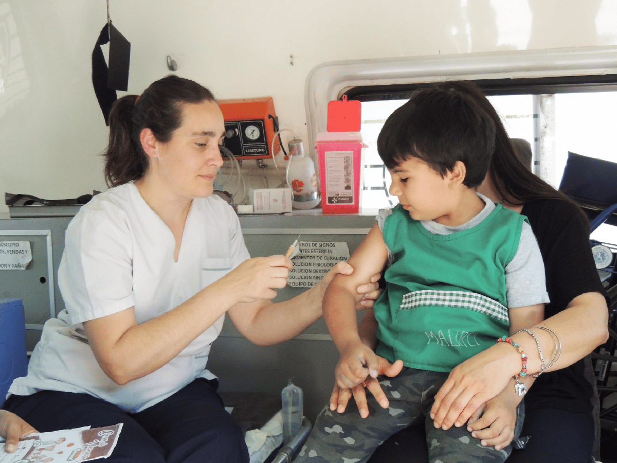 La vacunación llegó a la zona rural de Devoto 