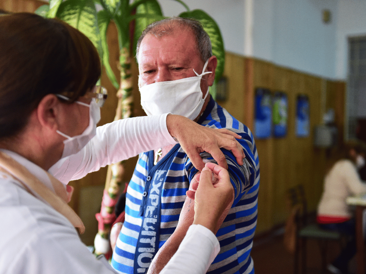 Preparan una nueva jornada de vacunación: esta vez  contra la neumonía 