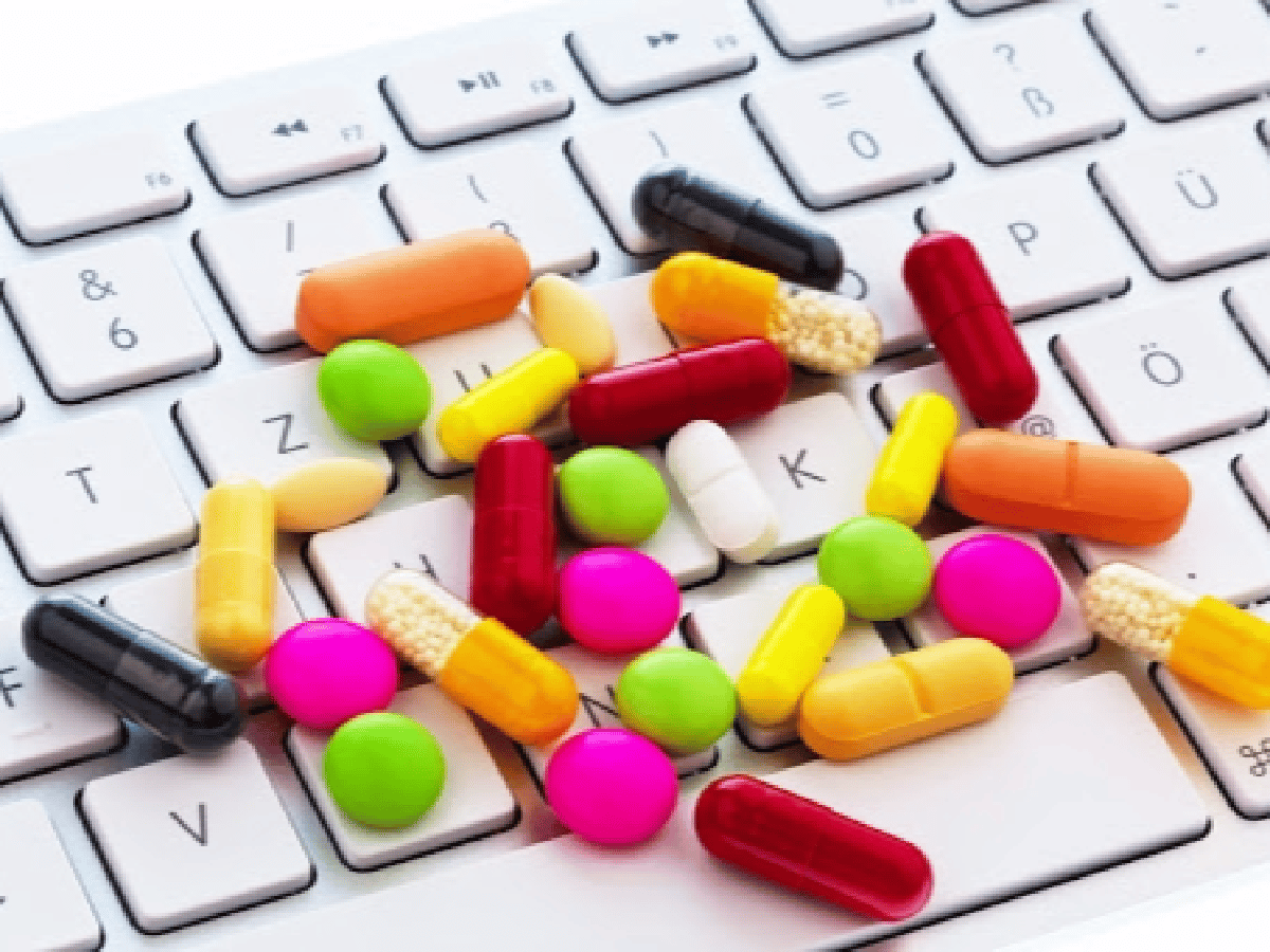 Advierten que la venta de medicamentos por internet es riesgosa para la salud