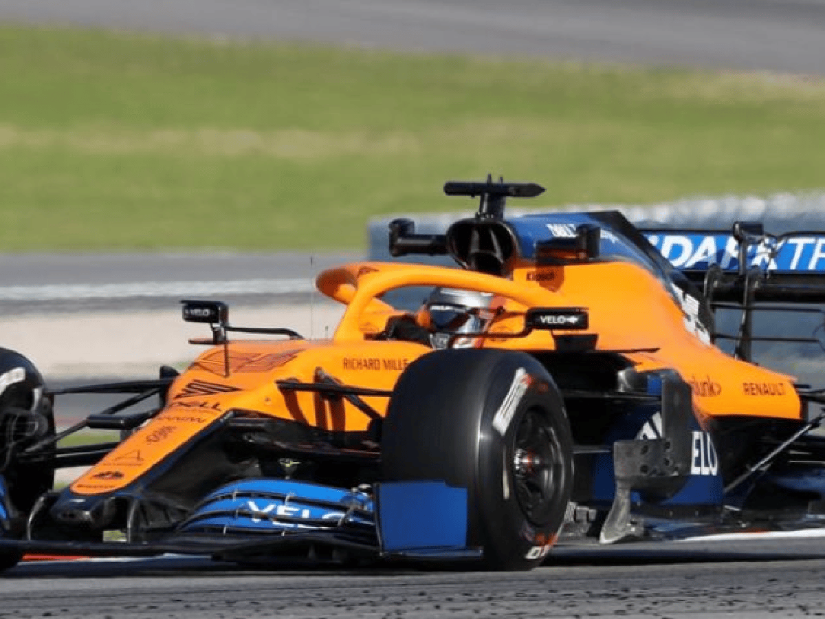 McLaren estudia vender parte de su equipo 