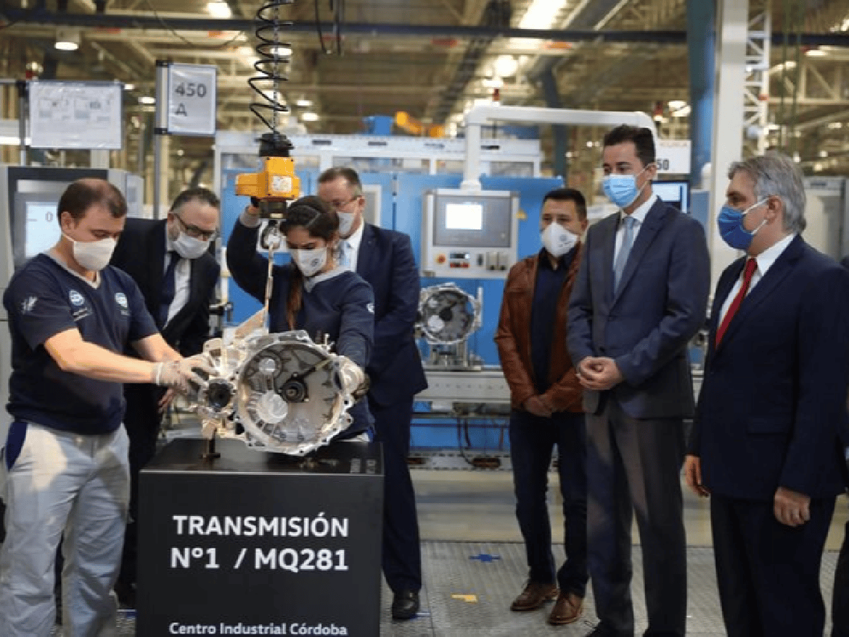Volkswagen inauguró otra línea de cajas en Córdoba